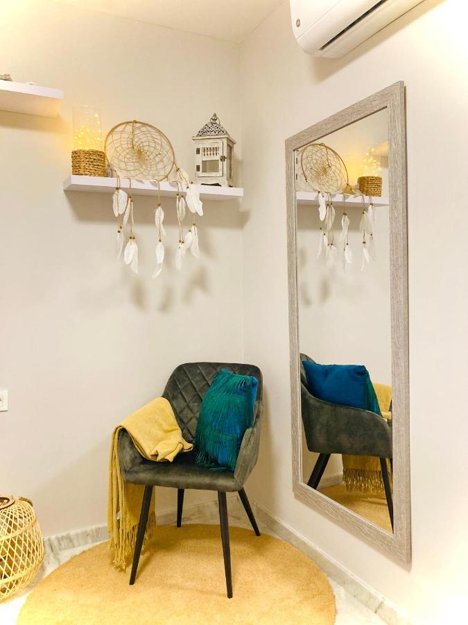 Lovely Con Patio Apartment Granada